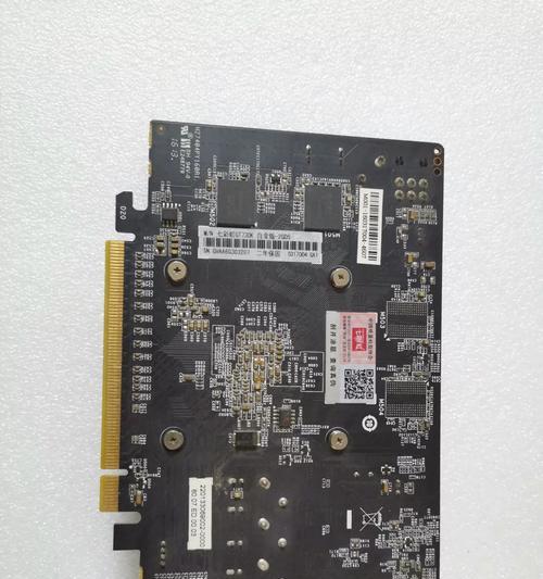 gt630显卡运行CF的性能表现如何？